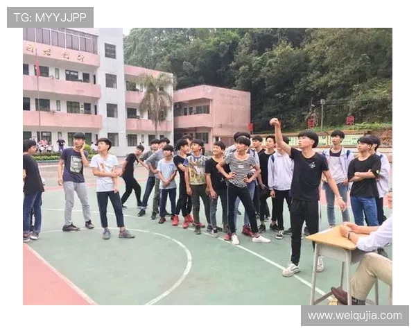 足球明星帅哥头像高清大集合展现球场魅力与青春风采