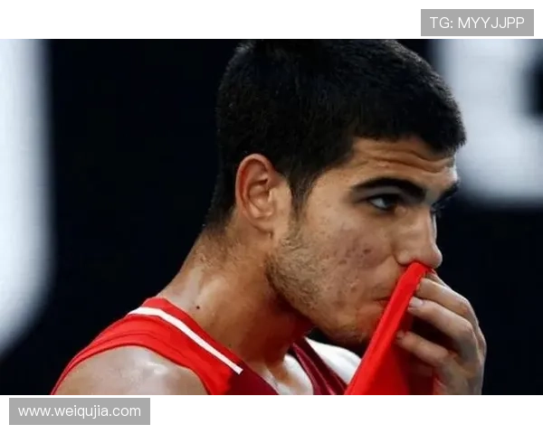 足球明星受伤瞬间集锦视频回顾让我们见证他们的坚韧与勇气